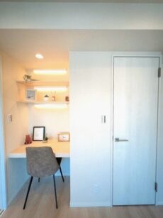 秀和幡ケ谷レジデンス 洋室