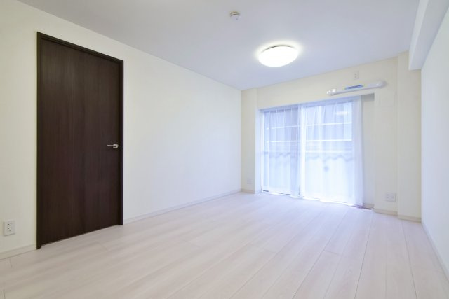 ライオンズマンション初台 LDK