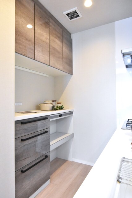 ザ・クレストタワー キッチン