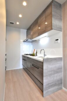 ザ・クレストタワー キッチン