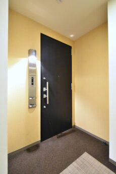 ザ・クレストタワー 玄関廊下