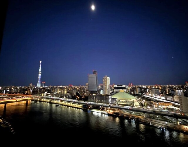 バルコニーからの夜景