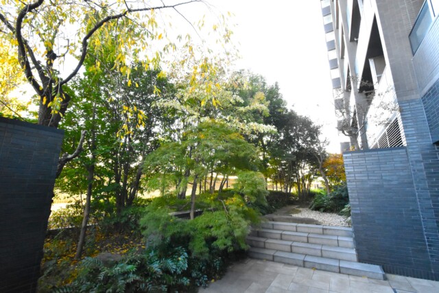 ザ・パークハウス浅草橋タワーレジデンス 裏庭