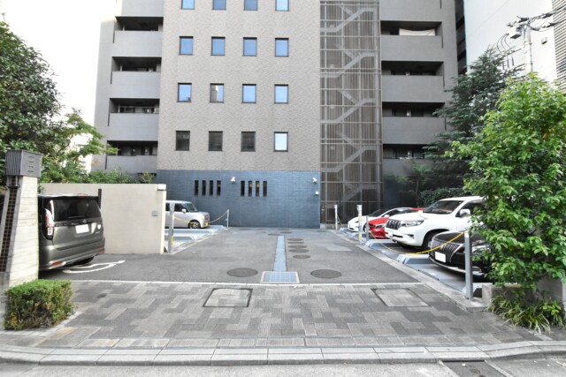 ザ・パークハウス浅草橋タワーレジデンス 駐車場